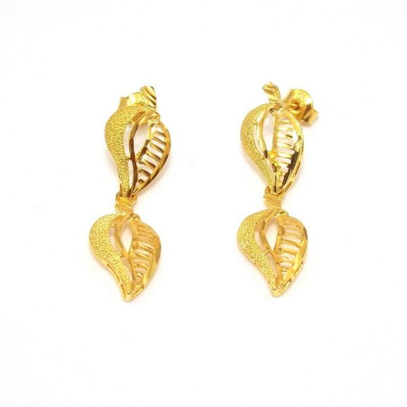22K Gold Diamond Cut Brushed Dangle Earrings